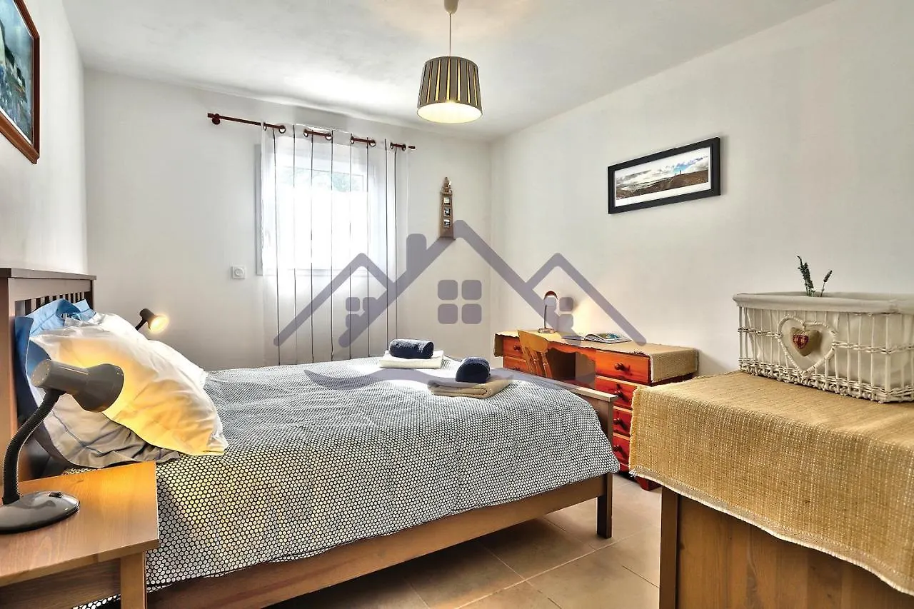 Localise - M8B - Ty Katell-Roz - Maison De Plain-Pied Avec Un Terrain Entierement Clos A Quelques Pas De La Plage Et Du Centre - Wifi Inclus - Draps Inclus - Animaux Bienvenus Tréffiagat Dom wakacyjny